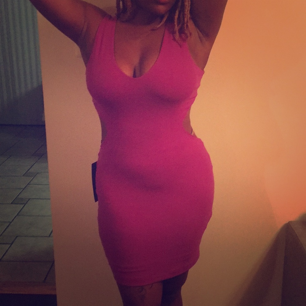 bebe NWT Open Back & Waist Mini Bodycon Dress